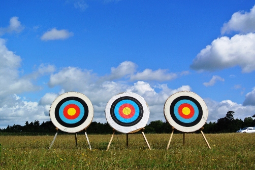 Archery-Targets-on-Sunny-Day